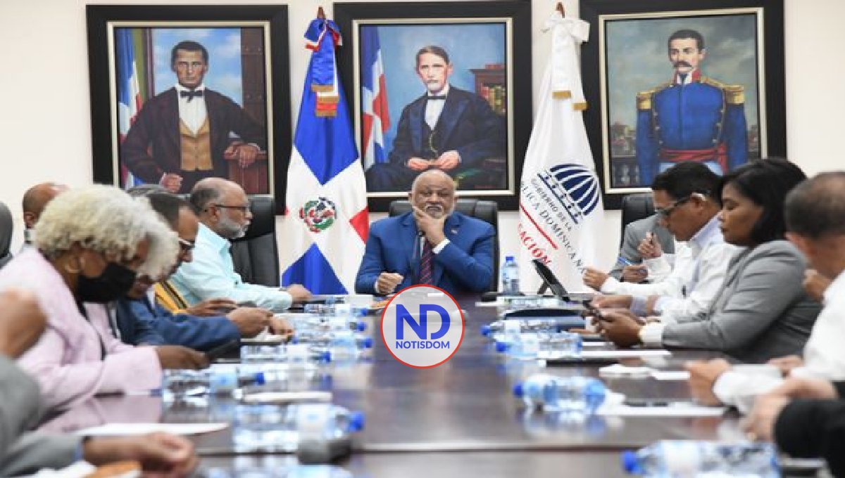 Conflictos históricos, Minerd y la ADP cara a cara otra vez