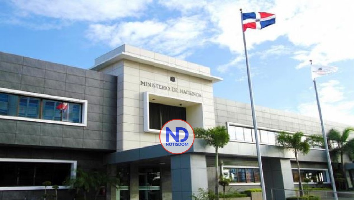 Dicen calificadora Fitch Ratings sube perspectiva económica RD