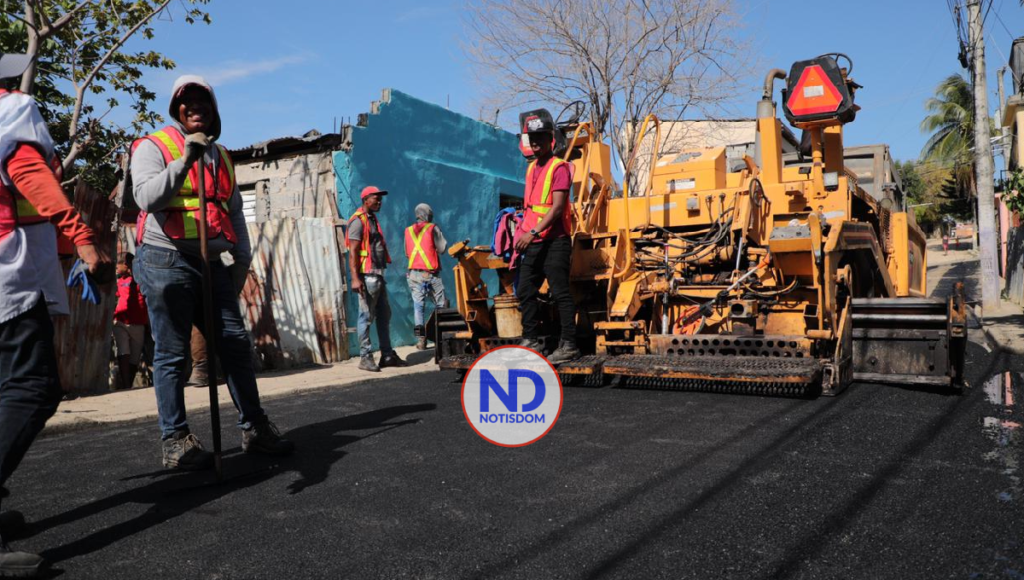 NOTISDOM FOTOS 2022 04 11T101728.602 Presidente Abinader lleva soluciones a SDE y SDN durante intensas jornadas de trabajo