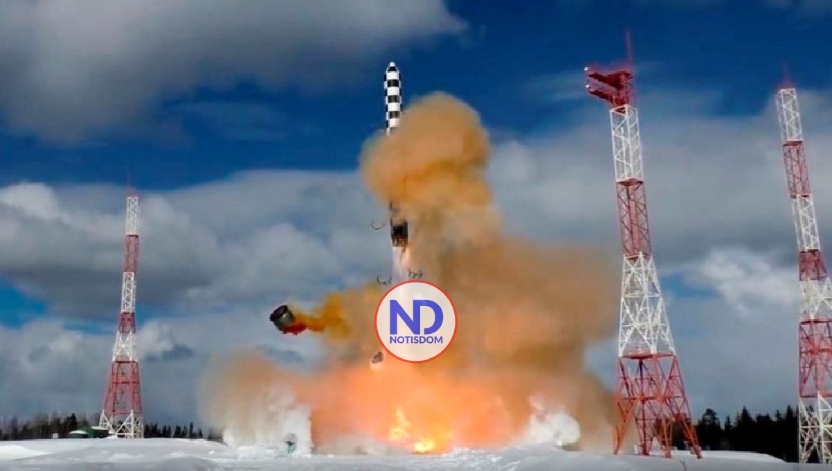 Rusia realiza lanzamiento prueba de misil balístico intercontinental