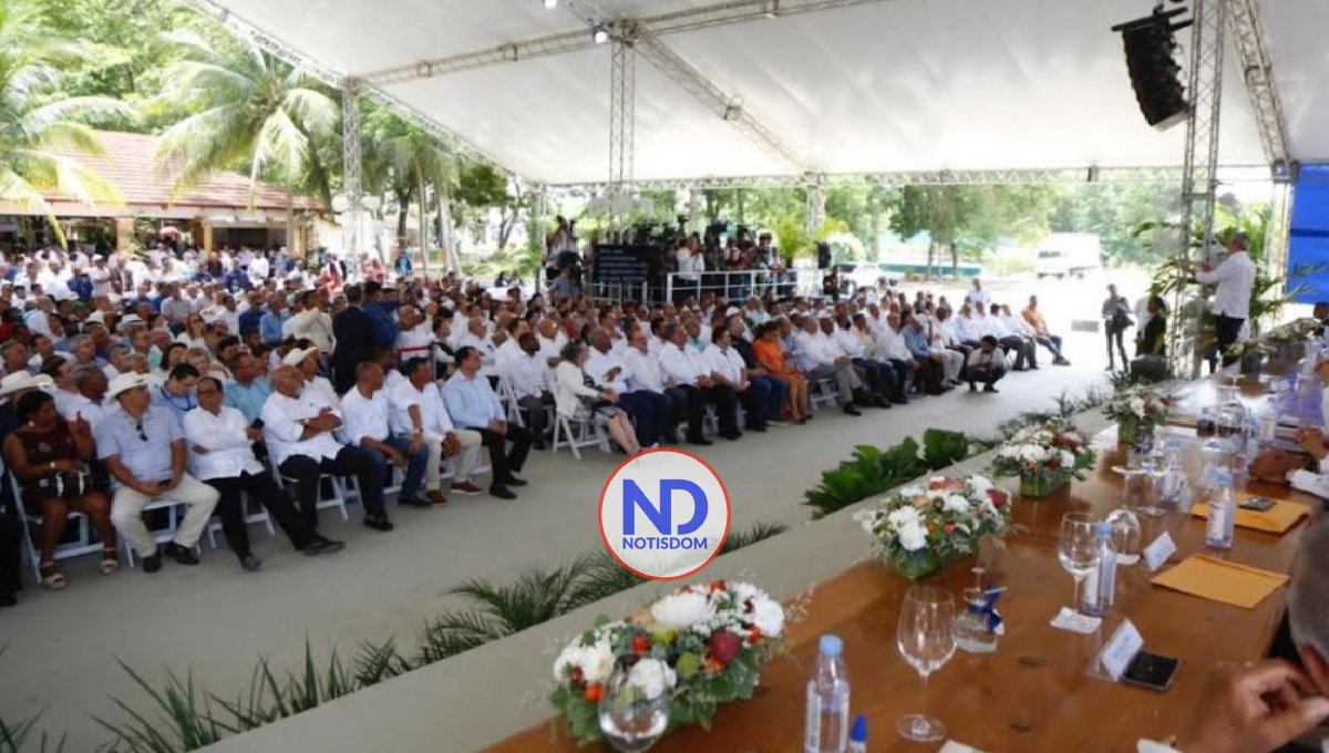 Abinader: Campo está sembrado y la alimentación de RD garantizada