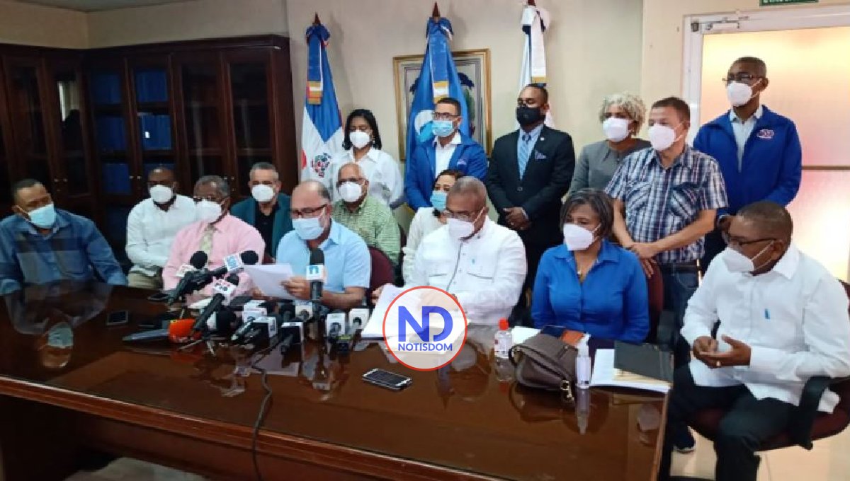 ADP llama a profesores estar atentos informes oficiales por Covid-19