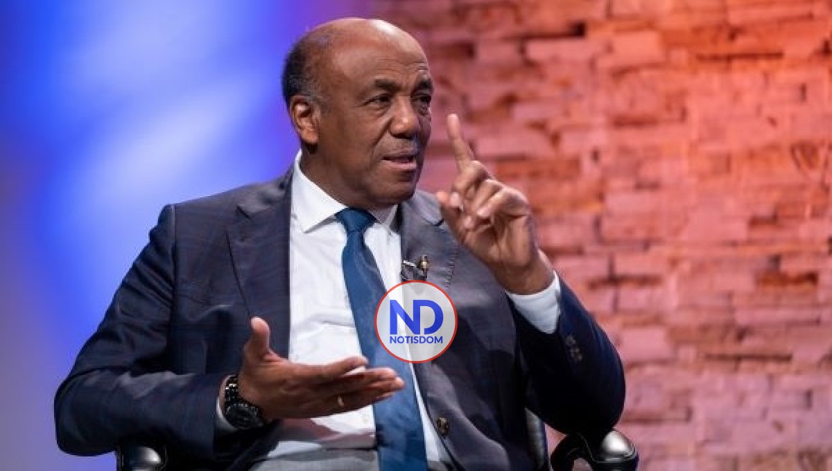 Ministro atribuye los apagones a descuido pasada administracción 2 Ministro atribuye los apagones a descuido pasada administracción