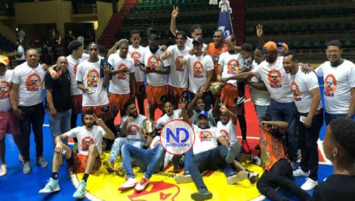 Barrio México conquista el título de baloncesto superior de SPM