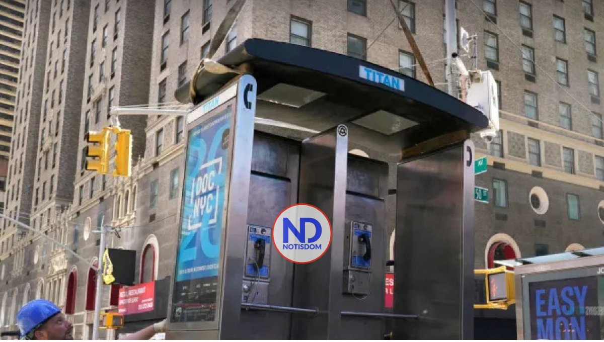 Retiran última cabina de teléfono de pago en New York