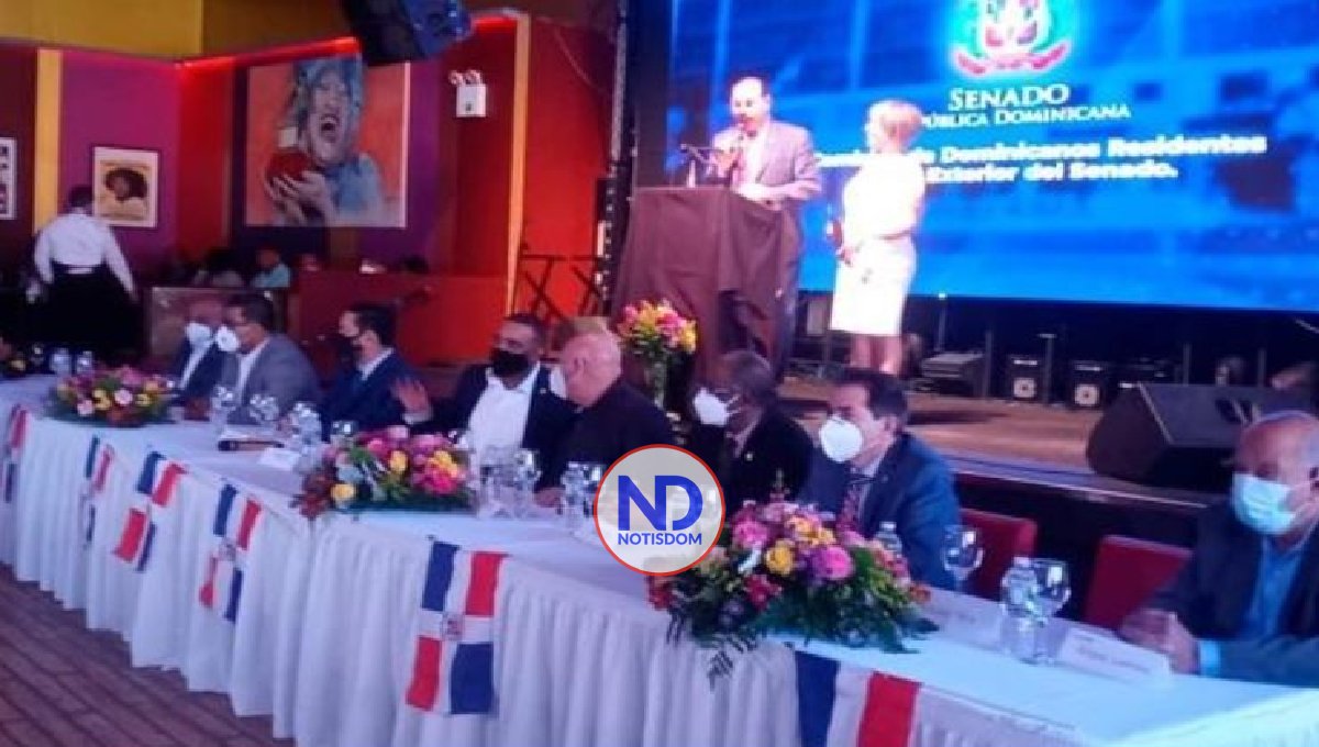 Diáspora NY se siente burlada por senadores RD tras foro del 2021 2 Diáspora NY se siente burlada por senadores RD tras foro del 2021