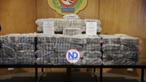 DNCD ocupa 400 paquetes de cocaína en las costas de Peravia