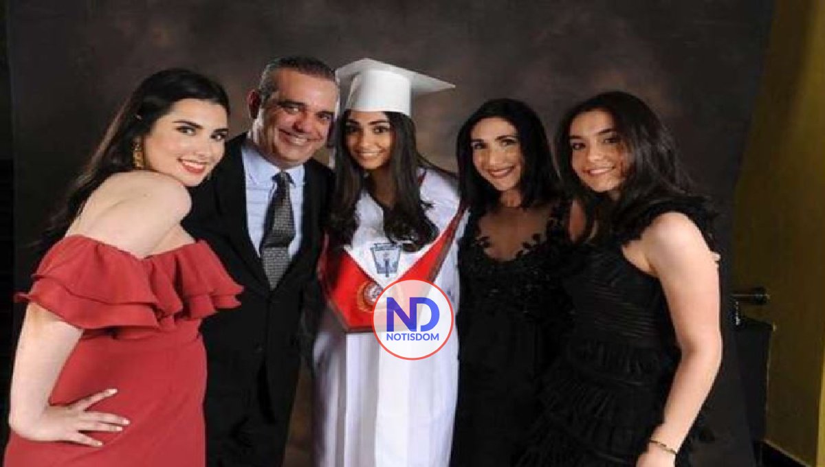 Presidente Abinader viajará hoy a EEUU por graduación de una hija