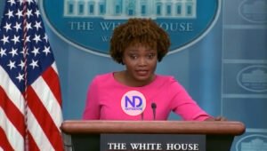 Dice la Asociación del Rifle fomenta violencia armada EEUU