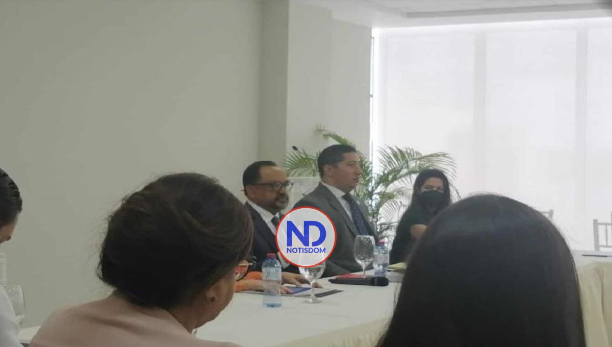 Culminó la mesa de discusión de la reforma constitucional