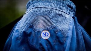 Talibanes ordenan presentadoras televisión que se cubran el rostro