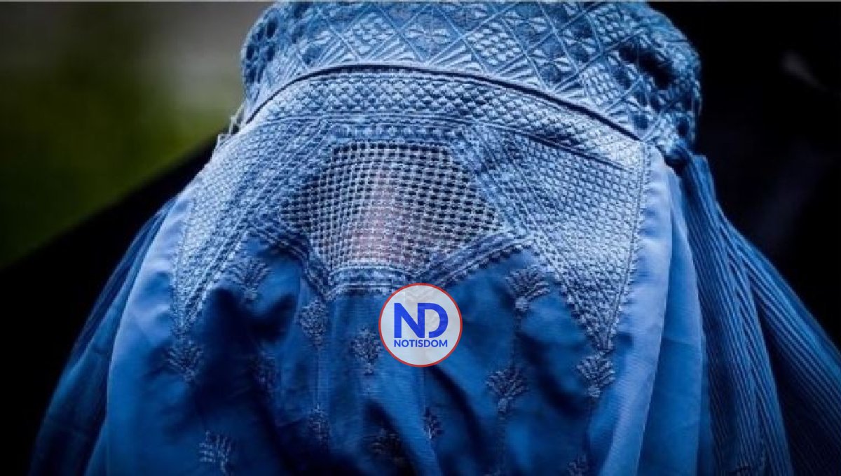 Talibanes ordenan presentadoras televisión que se cubran el rostro