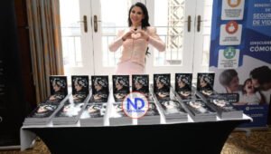 Dominicana Tania Medina presenta libro “La belleza de amarme”