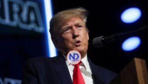 Trump insta a armar a los docentes para combatir el «mal»