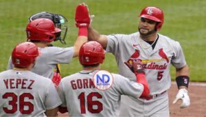 Albert Pujols conecta dos jonrones, Yadier Molina lanza en el triunfo de los Cardenales