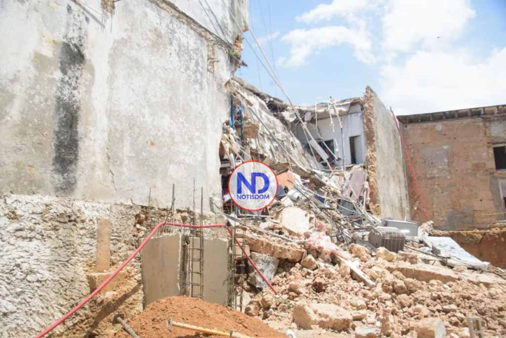 CODIA techo desplomado 03 Construcción de hotel influyó en el desplome techo del CODIA, según el informe preliminar