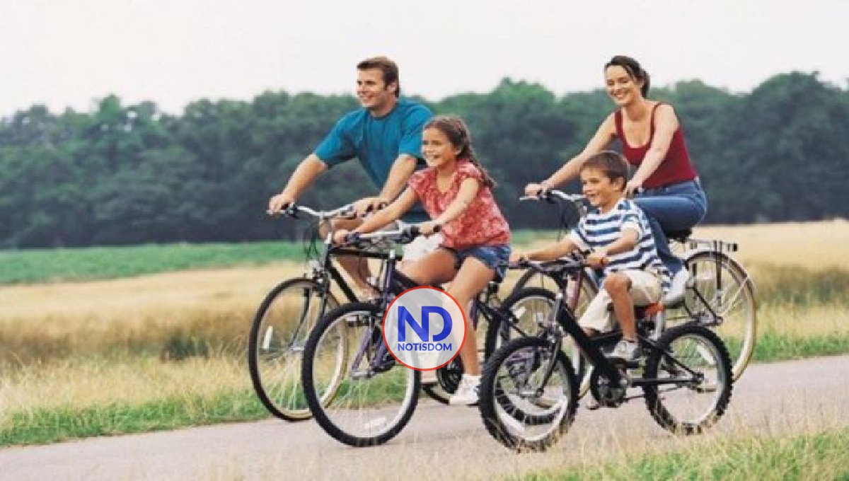 Andar en bicicleta fomenta personas y medio ambiente sanos