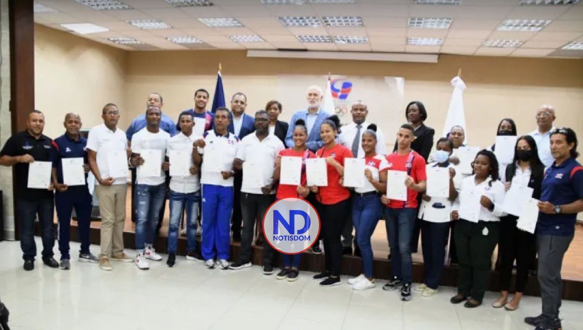 Infotep entregan certificados de capacitación a 59 deportistas 2 Infotep entregan certificados de capacitación a 59 deportistas