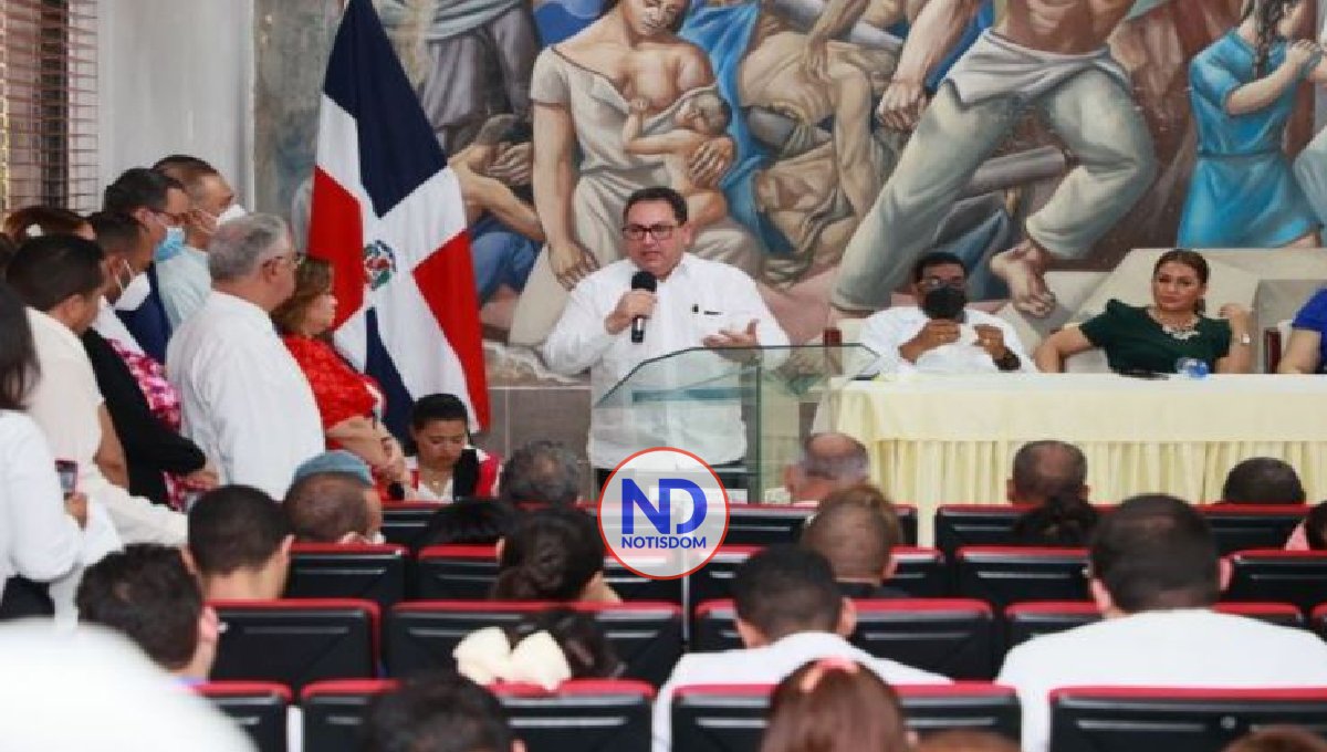 Director SNS anuncia entrega de equipos Hospital Salvador Gautier