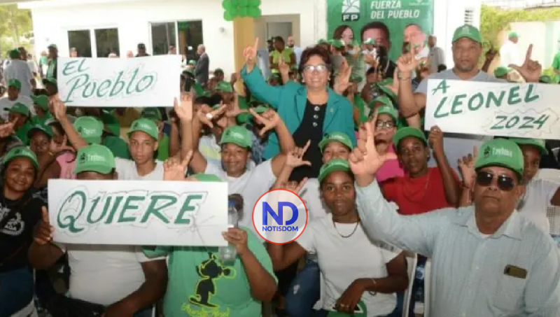 Leonel: «Eh pa’ fuera que van, porque no saben gobernar»; juramenta a Tayluma Calderón 3 NOTISDOM FOTOS 2022 06 12T204708.390 Leonel: «Eh pa’ fuera que van, porque no saben gobernar»; juramenta a Tayluma Calderón