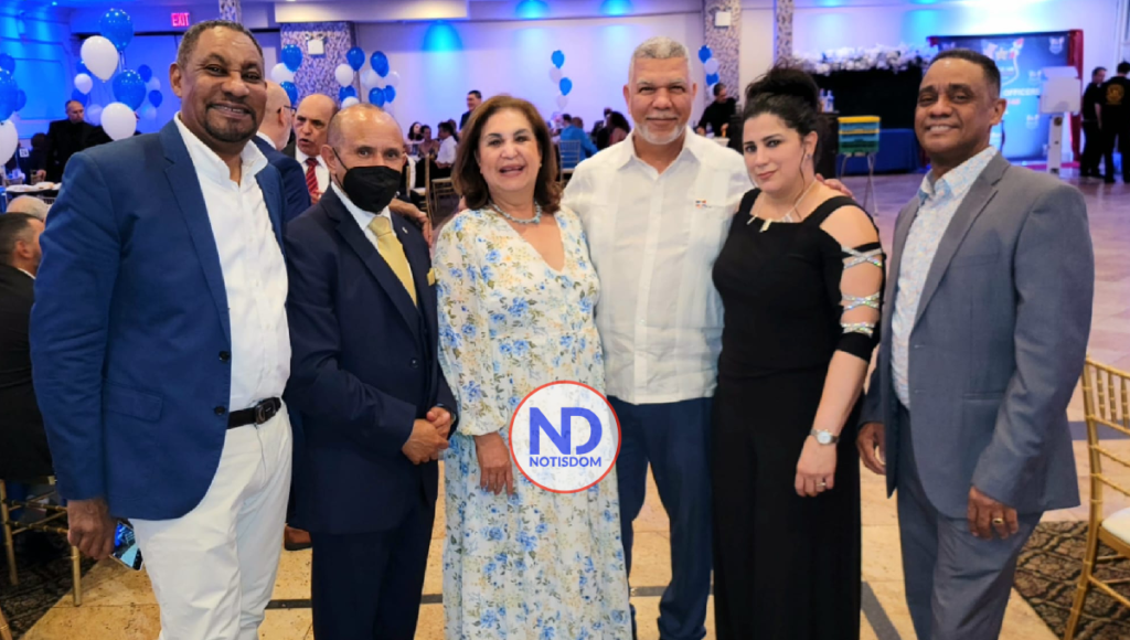 NOTISDOM FOTOS 2022 06 27T150546.689 Francia Vargas exhorta a padres de hijos nacidos en USA a hacerlos ciudadanos dominicanos