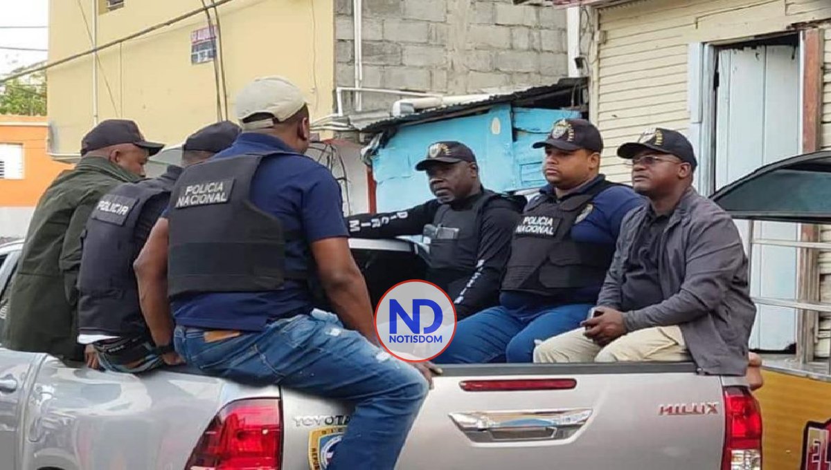 Realizan operativo en Santiago en busca de armas de fuego y drogas