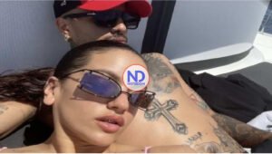 La escapada romántica de Rosalía y Rauw Alejandro por Santorini