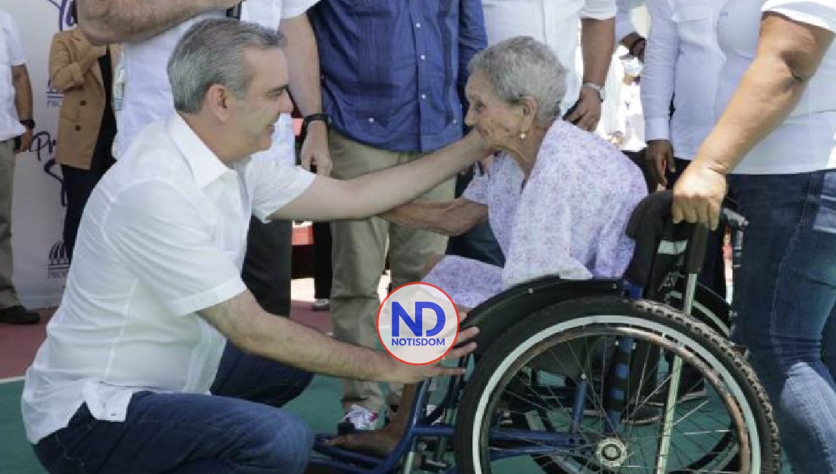 Gobierno dice invierte $8 mil millones en obras públicas 2 Gobierno dice invierte $8 mil millones en obras públicas