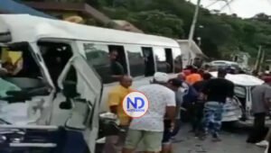 Accidente múltiple deja varios muertos y heridos en Los Cacaos, San Cristóbal