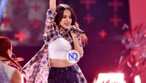 Becky G se pronuncia en México por el aborto, control de armas y sus raíces