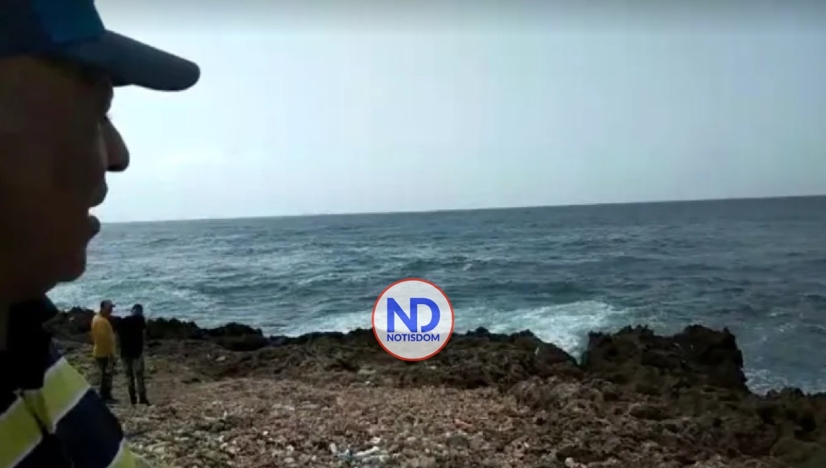 Piden ayuda para recuperar cuerpo de pescador se ahogó en playa