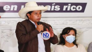 Fiscalía dice abrirá cuarta investigación contra Presidente