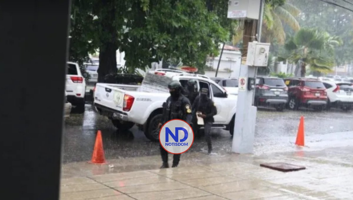 Trasladan a Rochy RD a clínica para chequeo médico, “no por emergencia”