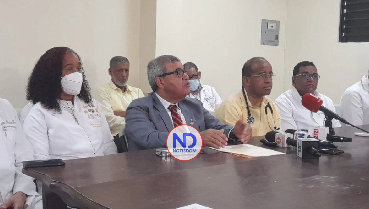 Tras reunión con autoridades, Hospital Salvador B. Gautier sigue en crisis