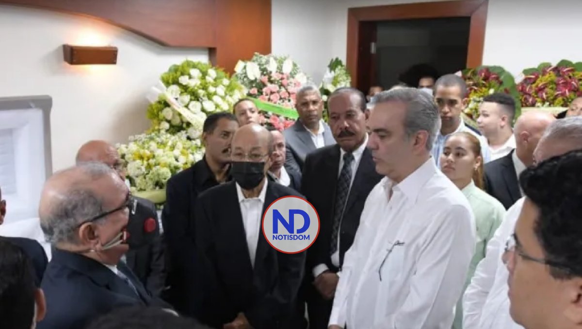 Abinader y Medina conversan en funeral de madre del vicepresidente del PLD 2 Abinader y Medina conversan en funeral de madre del vicepresidente del PLD