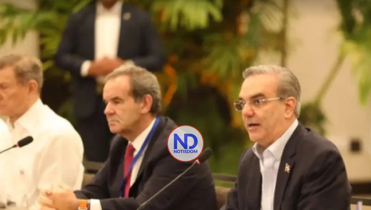 Presidente Luis Abinader y Andrés Allamand analizan Cumbre Iberoamericana