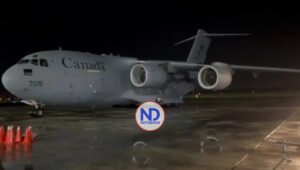 Aterriza avión canadiense con equipo para rescatar mineros atrapados en Maimón