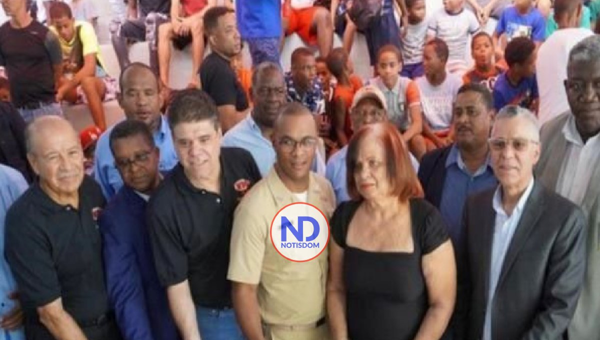 Reinauguran gimnasio de boxeo Ramón Pina Acevedo en el Ozama