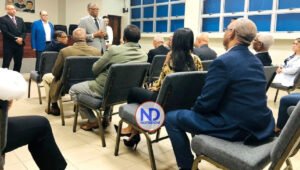 Dirigentes del PRM en el DN visitan Director de Migración