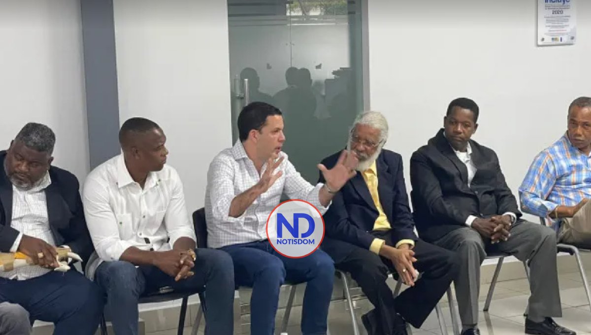 Fenatrano y Fenatrapego se reúnen con nuevo director del Intrant, Hugo Beras 2 Fenatrano y Fenatrapego se reúnen con nuevo director del Intrant, Hugo Beras