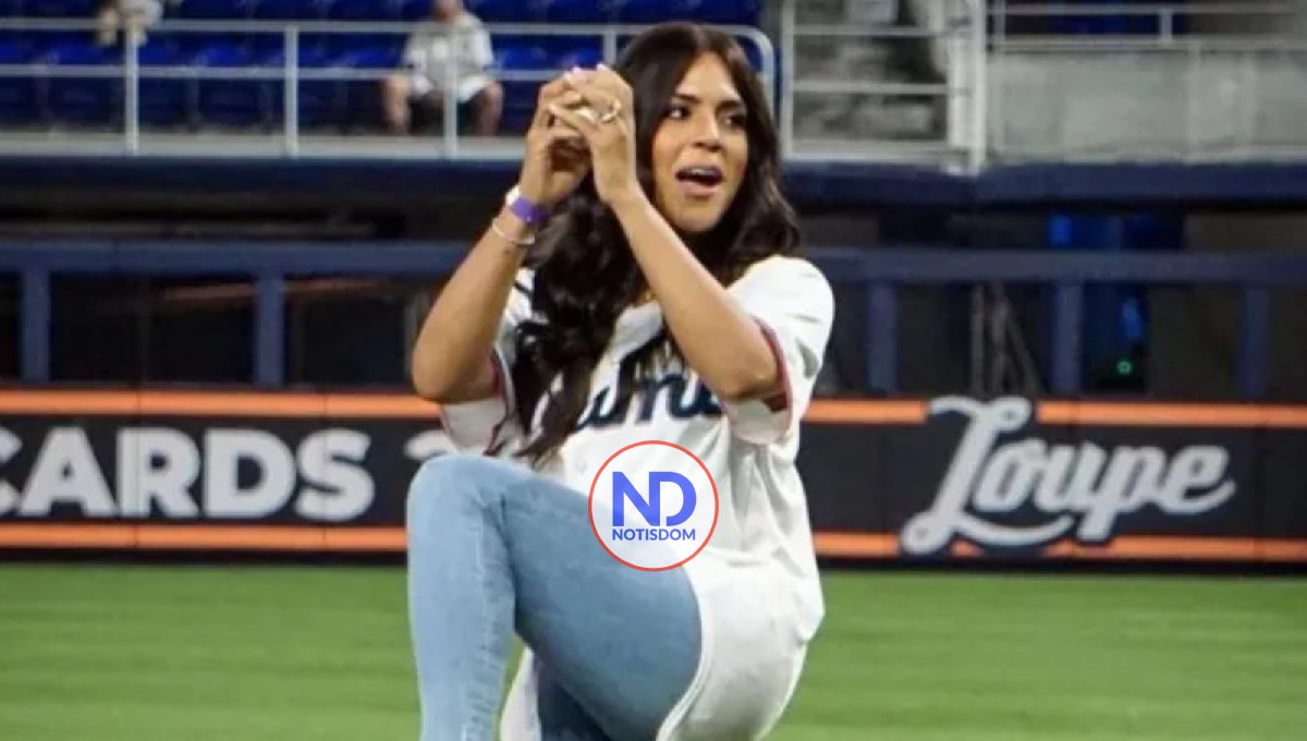 Francisca lanza primera bola de honor juego Marlins Vs Dodgers