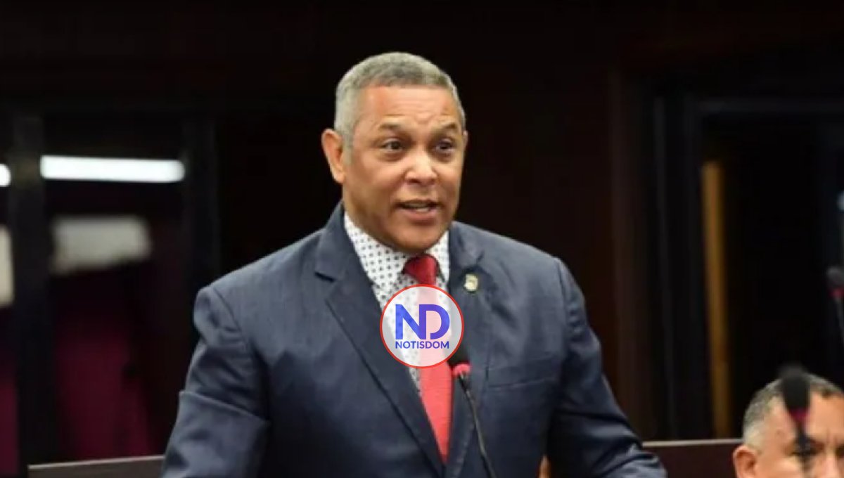 PRM escoge a Franklin Romero como su vocero en el Senado