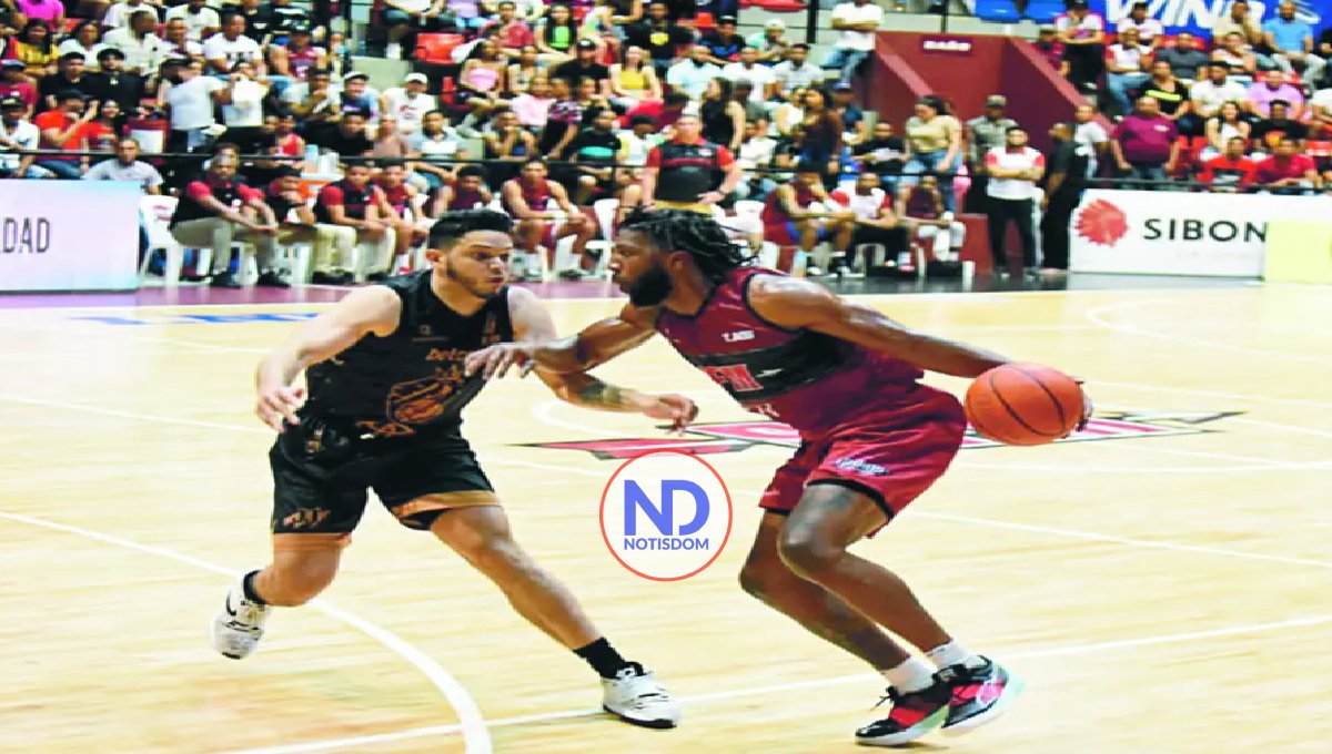 Indios aplastan Leones y están a un paso título