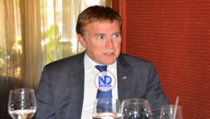 Ex Embajador de EU define como horrible el asesinato de Duncan