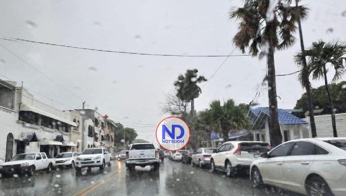 Aguaceros continuarán por incidencia de onda tropical sobre RD 2 Aguaceros continuarán por incidencia de onda tropical sobre RD