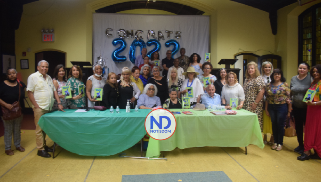 NOTISDOM FOTOS 2022 08 09T085124.303 Ponen en circulación el libro "Gracias Corazón por Esperarme", de Bernarda Dávila