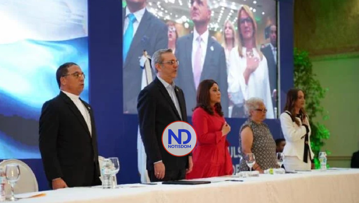 Abinader enviará al Congreso Ley de Prevención y Atención a la Violencia contra las Mujeres