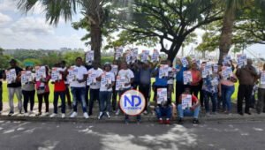 Con «No mires pa’ tras» grupo pide reelección de Luis Abinader