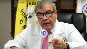 Médicos dicen solo desistirían de paro si interviene el Presidente
