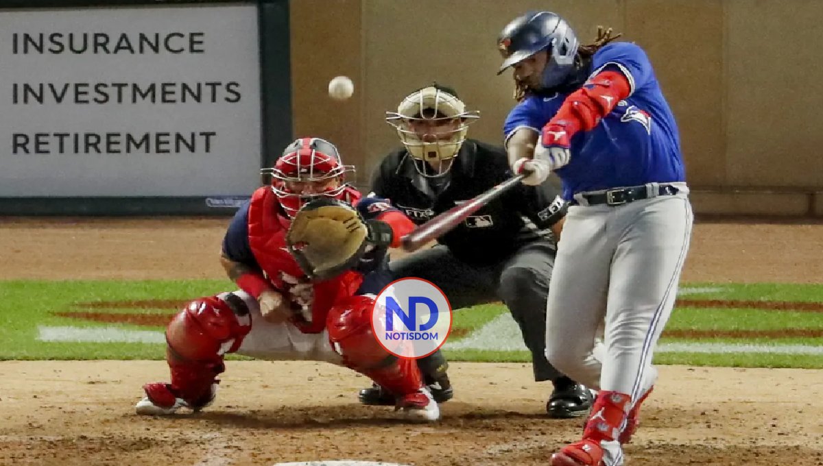 Vladimir Guerrero Jr. se mantiene asombroso a la ofensiva